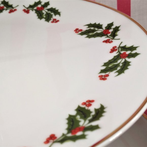 Lovely Mid Century Holly Berry 2 Tier Ceramic Plate Tid Bit Holiday Server Japan - Picture 7 of 13